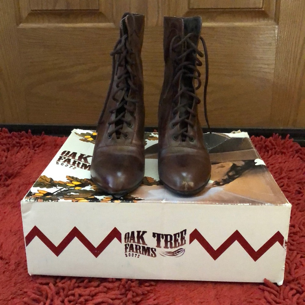 Oak Tree Farm Lace Up Boots (Victorian)